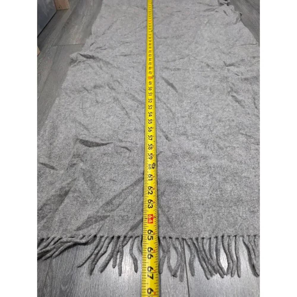 Canada Goose Classic Merino wool Grey Scarf Wool A009779